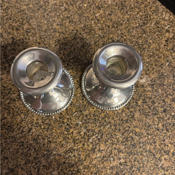 Elegant Silver Candle Holders - Picture 4 of 4